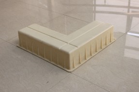 直角带腰线ABS材质电缆槽压顶塑料模具