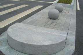 水泥圆弧路牙怎么施工?